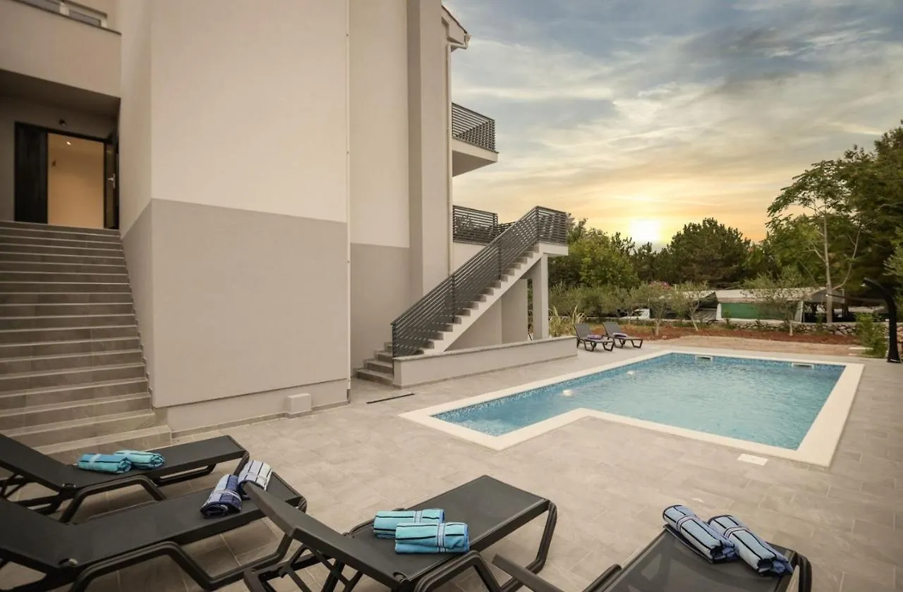 Luxury Apartments Villa Lacrima Šilo 5*,  Kroatien