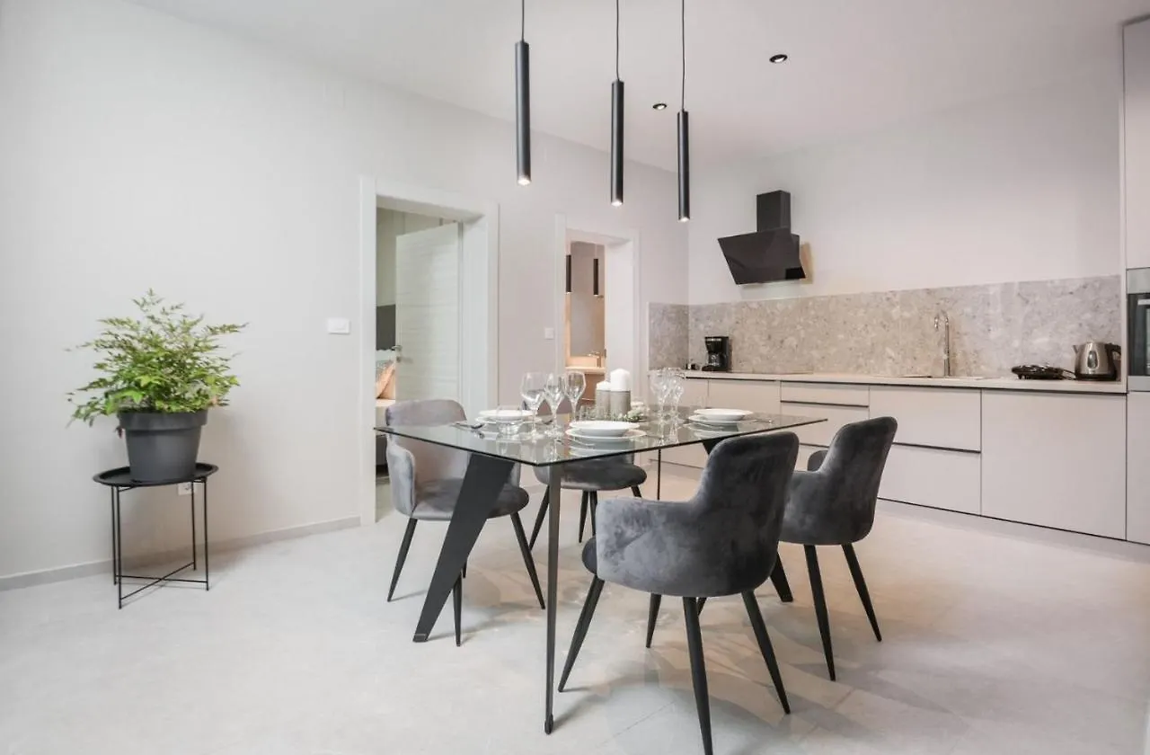 Luxury Apartments Villa Lacrima Šilo Vendégház